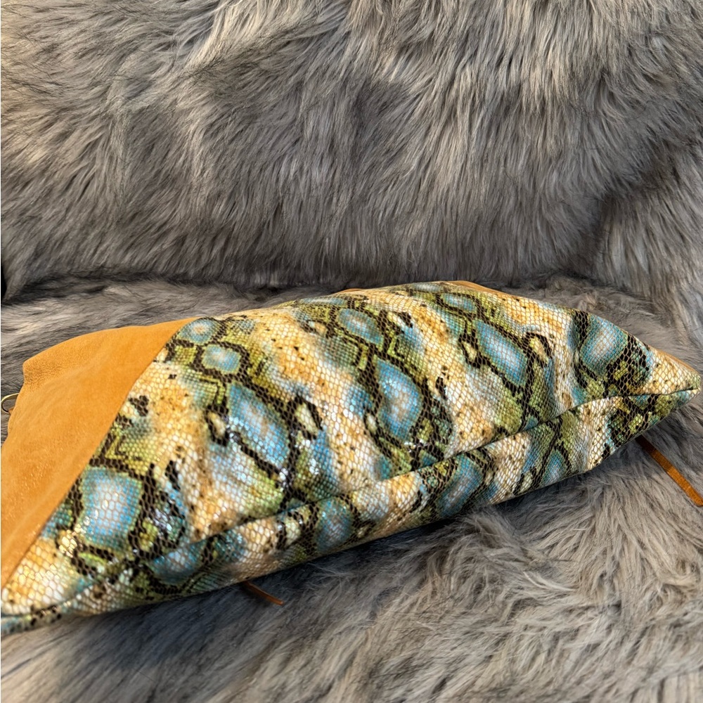 HOBO Elegant Tan and Snake Print Leather Hobo Bag - Picture 10 of 15